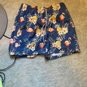 Medium swim trunks